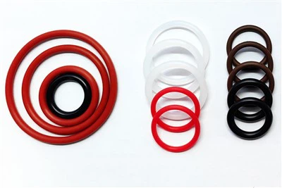 Welche Reinigungsmittel sollten nicht für Silikon-O-Ringe verwendet werden?